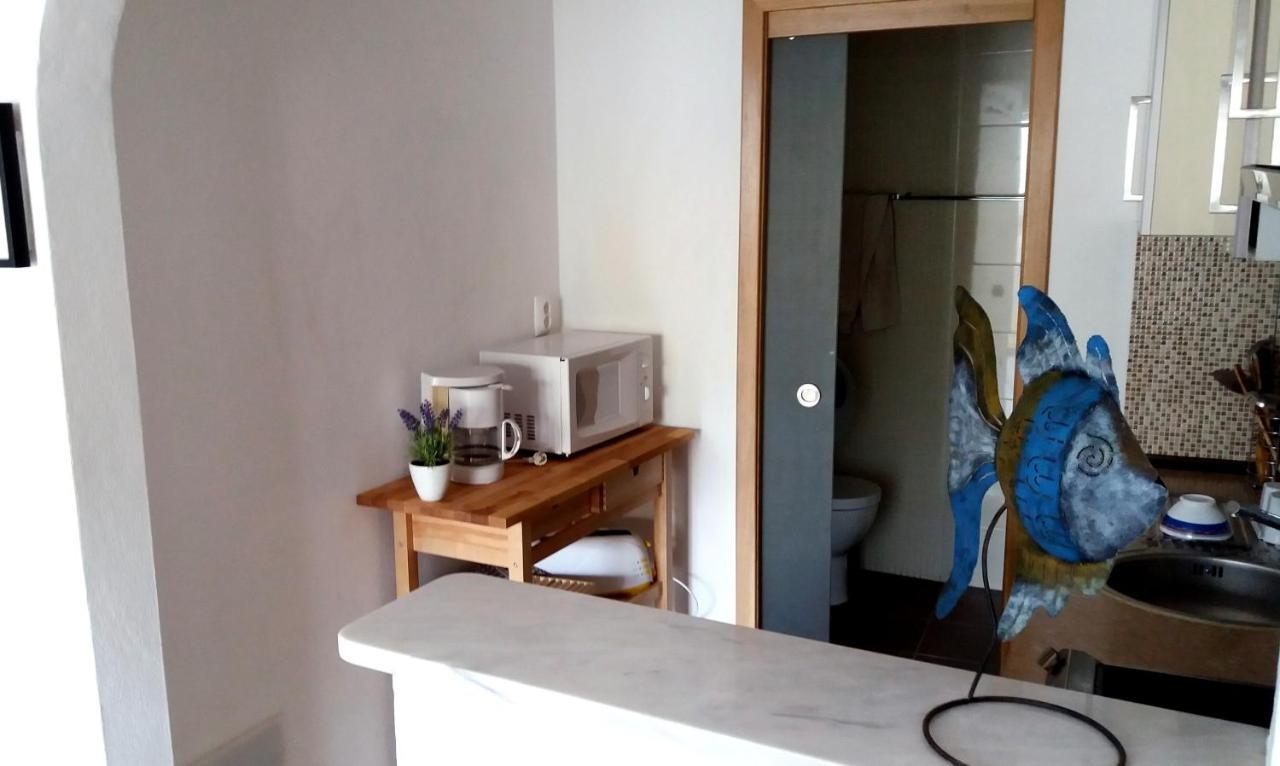 Luz Studio Luaran gambar